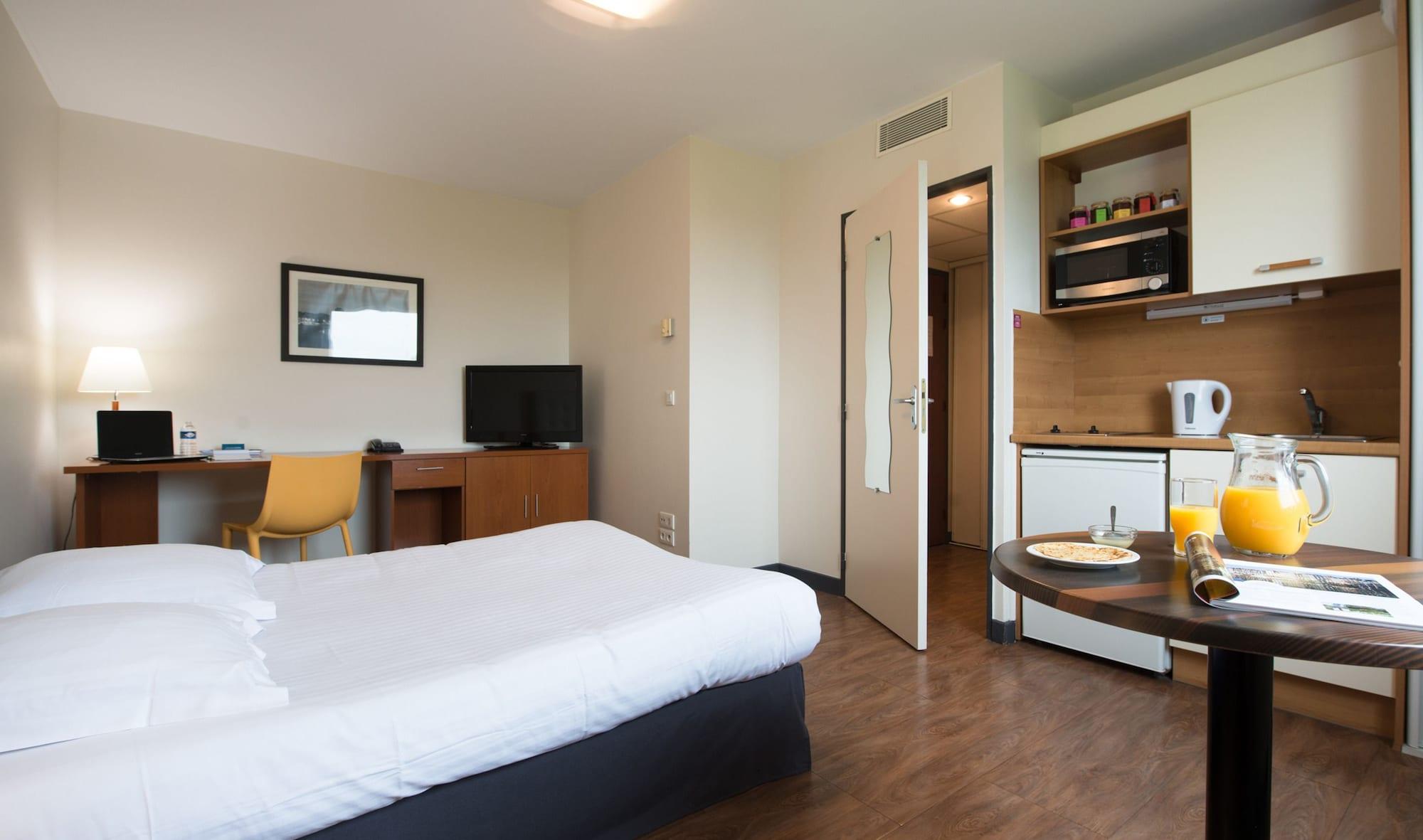 Comfort Aparthotel Saint-Nazaire Les Portes De L Ocean Exterior photo